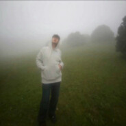 轻轻掰开你妈的鼻