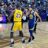 枪在手，跟我走