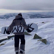 大英警察进小学