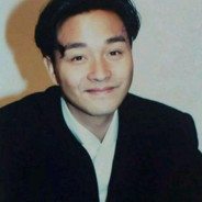 一只迷人的大鹅