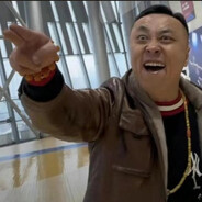 猛踹瘸子那条好腿