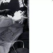 出售此号，冠军服联系Q2