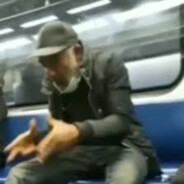 𝕭𝕺𝕴𝕲𝕾𝕮𝕬𝕽