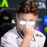 爱沾果冻的酸奶