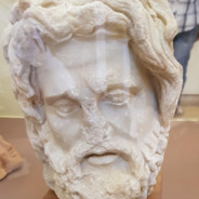 Sad zeus, no lightning