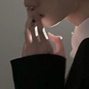 优雅的高贵潜伏芹菜