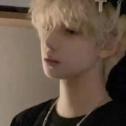 进游戏按F1添加好友