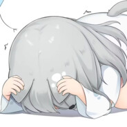 假装跳楼上高层，等人多了往下尿