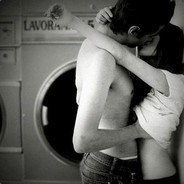 天黑路滑人心杂。