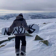 小镇出了个王嘉尔