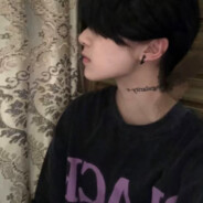 暴力肘击马嘉祺