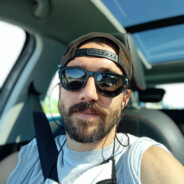CharlsLc86 's avatar