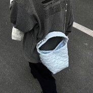 凌晨(只会狗叫)