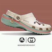 Gucci Crocs
