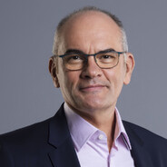 Gundel "T-side" Gábor