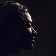 近引爆信高爆牛子