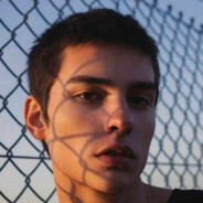 “你我山巅自相逢"