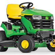 John Deere L110 Lawn Tractor