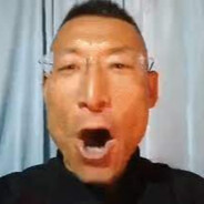 >>{{奧利給吃屎哥}}<<