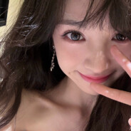 田曦薇(๑•̀ㅂ•́)و✧