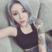 北野未奈用菊花