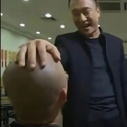 劈瓜战士刘华强