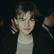 她与樱花相落——