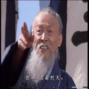 老头轮椅过中门