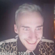 诞生1996且学历大专天才