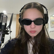 LoutsVelvet - steam id 76561198280752026