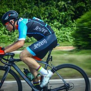 QAQ罔偌亦歌智障