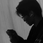 乌漆嘛黑的田田