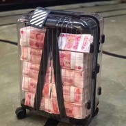 女寝楼下卖黄瓜