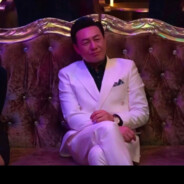 75岁逆天老登爱吃电弧星