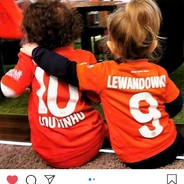 先穿袜子再穿鞋