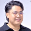 may hawak na patalom