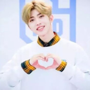 球场里面出英雄