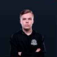 你爹刚才加入le