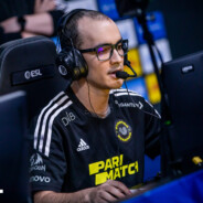 Trong Người Có Hàng