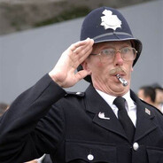 大英警察进来咯