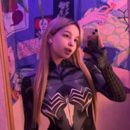 ａ ｋｅｐｔ ｗｏｍａｎ