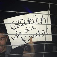 GLÜCKLICHWIEDIEKINDER