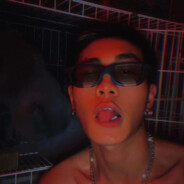 粉嫩小脚品鉴师