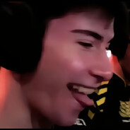 耳聋眼瞎嘴歪眼斜双腿