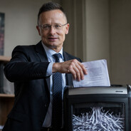 Szijjártó Péter