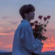 佳柒里蕴奇，青山衬云