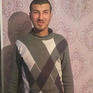 Putinin Bajısını Siqen Adam