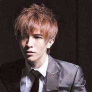 山岭巨人郭敬明