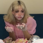 чaча .-.