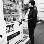 淋过雨也爱过你